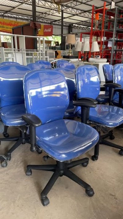 เก้าอี้สำนักงาน Okamura เก้าอี้สำนักงาน Okamura