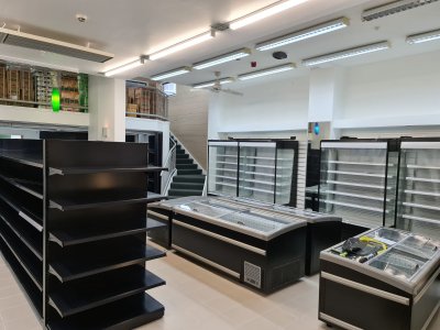 ชั้นวางสินค้า แบบร้านค้าส่งขนาดใหญ่