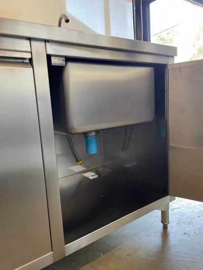 ซิงค์สแตนเลส 1 หลุม 1 ที่พัก (มีบาร์กั้น) ขนาด 60x120x100 cm