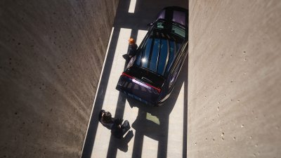 THE ALL-ELECTRIC MAZDA CX-6e