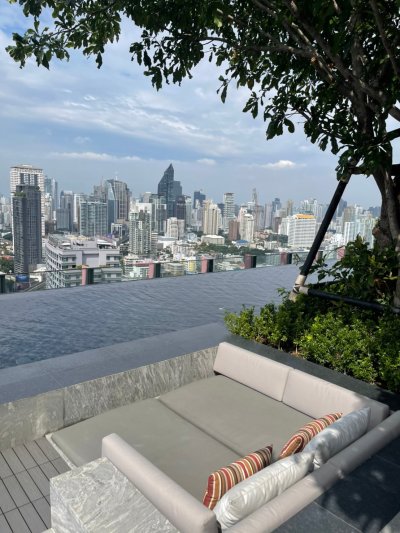 Laviq Sukhumvit 57