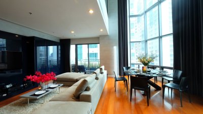 Bright Sukhumvit 24 - 2 Bedrooms