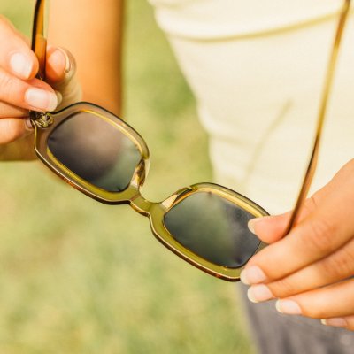 SUNSKI LAGO - SEAWEED FOREST FADE แว่นกันแดดรักษ์โลก SUNSKI LAGO - SEAWEED FOREST FADE แว่นกันแดดรักษ์โลก