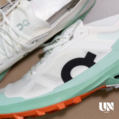 ON CLOUDVENTURE PEAK 3 UNDYED-WHITE [WOMEN]