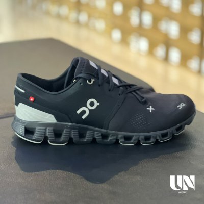ON CLOUD X 3 BLACK [MEN]