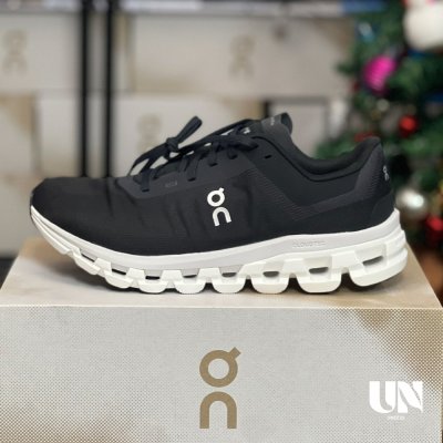 ON CLOUDFLOW 4 BLACK | WHITE [MEN]