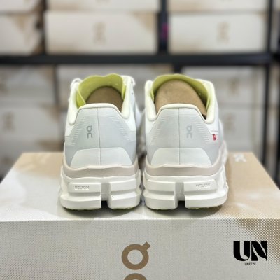 ON CLOUDFLOW 4 WHITE | SAND [MEN]
