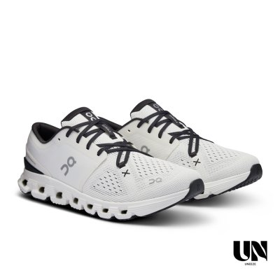 ON CLOUD X 4 IVORY | BLACK [WOMEN]