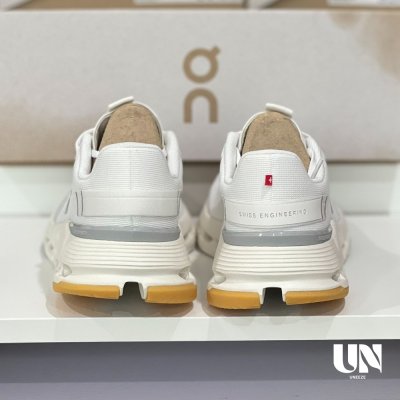 ON CLOUDNOVA FORM 2 WHITE | IVORY [WOMEN]