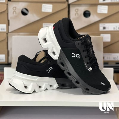 ON CLOUDFLYER 5 BLACK | WHITE [MEN]