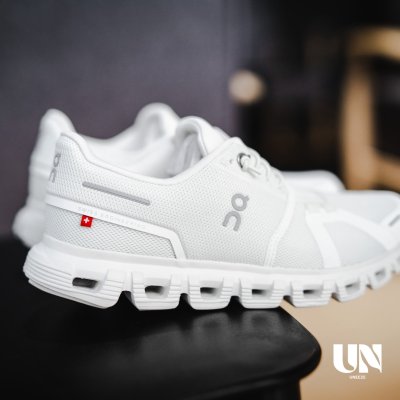 ON CLOUD 6 WHITE | WHITE [WOMEN]
