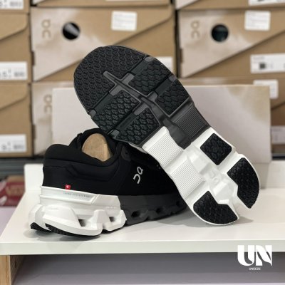 ON CLOUDFLYER 5 BLACK | WHITE [MEN]