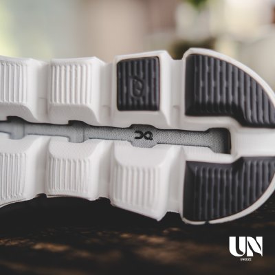 ON CLOUD 5 GLACIER | WHITE  [MEN]