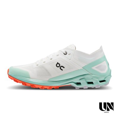 ON CLOUDVENTURE PEAK 3 UNDYED-WHITE [WOMEN]