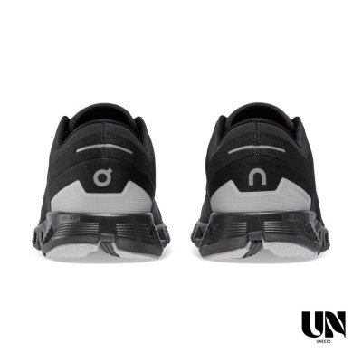 ON CLOUD X 3 BLACK [MEN]