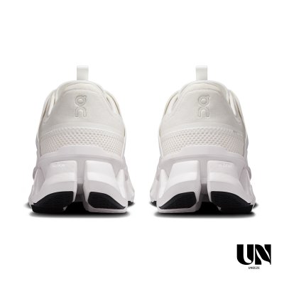 ON CLOUDSWIFT AMP WHITE | WHITE [MEN]