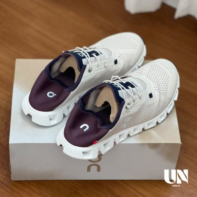 ON CLOUD 5 COAST SAND | MULBERRY [WOMEN]
