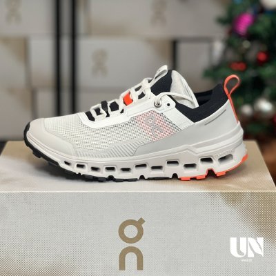 ON CLOUDULTRA 2 WHITE | WOLF [WOMEN]