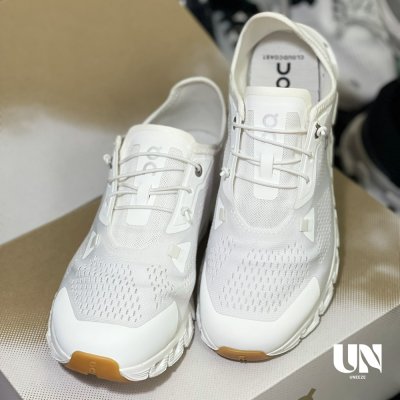 ON CLOUD 5 COAST ALL WHITE [WOMEN]
