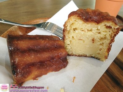 Slow Cafe by Room 111 Silom Soi 7