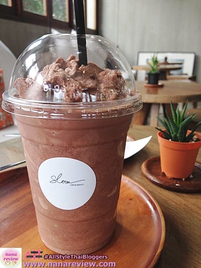 Slow Cafe by Room 111 Silom Soi 7
