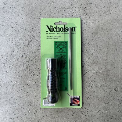 ตะไบสามเหลี่ยม อัดแผง+ด้าม Nicholson