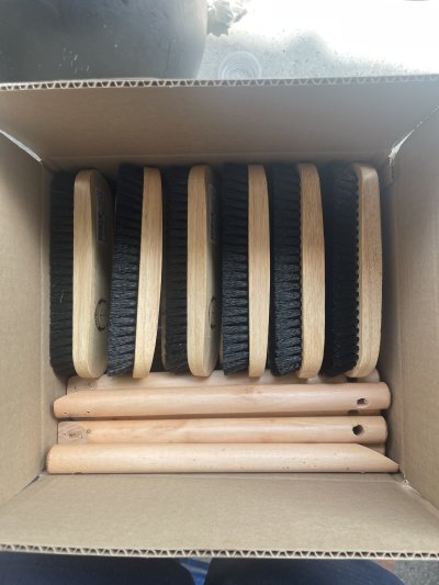 แปรงสลัดน้ำปูน ตราสมอ