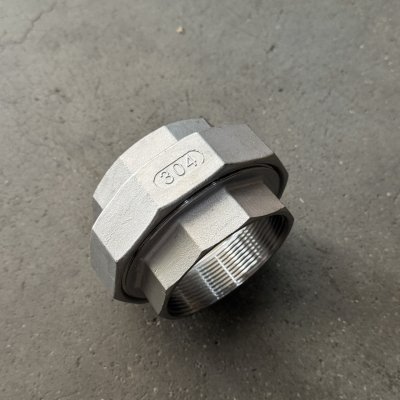 ยูเนี่ยนเกลียวใน (F/F) สแตนเลสเกลียว BSPT SUS 304 | จามจุรี วาณิช