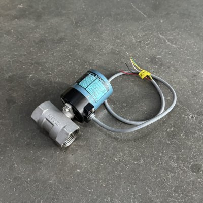 บอลวาล์วสแตนเลส หัวขับวาล์วไฟฟ้า รุ่น EA200-UTE | KITZ