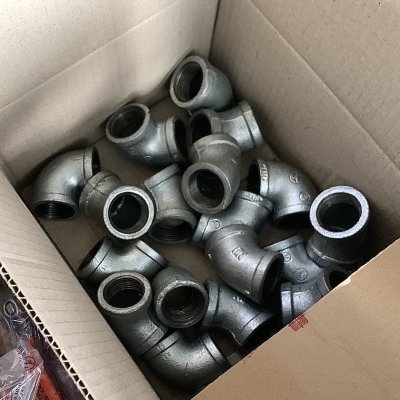 ข้องอ 90 องศา อุปกรณ์เหล็กเกลียว ชุบกัลวาไนซ์ ชุบขาว