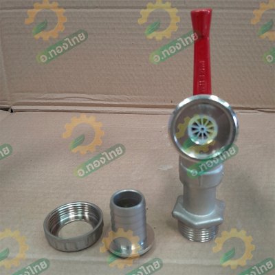 ก๊อกสนาม ก๊อกน้ำประปา ก๊อกเปิดปิดทองเหลือง ขนาด 1 นิ้ว ยี่ห้อ Sanwa ซันวา