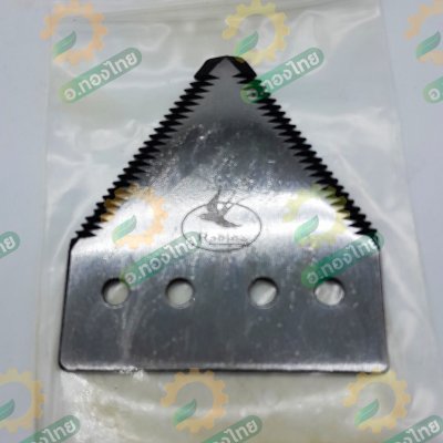 ใบมีดสามเหลี่ยม ใบมีดตัดหญ้า 2 ใบ (แถมน็อตจับใบมีด 4 ตัว)