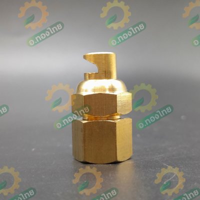 หัวพ่นยาทองเหลือง หัวพัดคว่ำ หัวฉีดยาติดท้ายรถ เกลียวใน ขนาด 2 หุน (ผ่าข้าง)