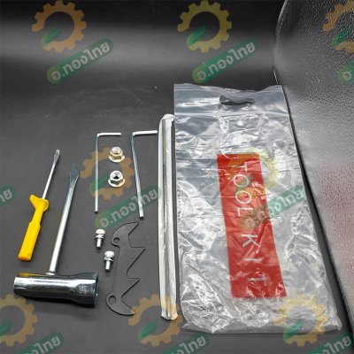 เลื่อยยนต์ เลื่อยตัดไม้ เครื่องเลื่อย 2 จังหวะ รุ่น SK688I ยี่ห้อ TAURUS