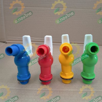 ก๊อกสนาม ก๊อกน้ำประปา ก๊อกเปิดปิด PVC ขนาด 1/2 นิ้ว (4หุน) ยี่ห้อ Spider คละสี