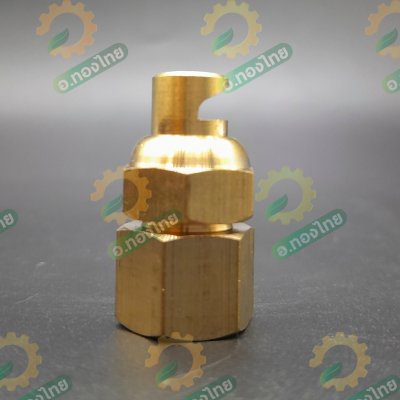 หัวพ่นยาทองเหลือง หัวพัดคว่ำ หัวฉีดยาติดท้ายรถ เกลียวใน ขนาด 2 หุน (ผ่าข้าง)