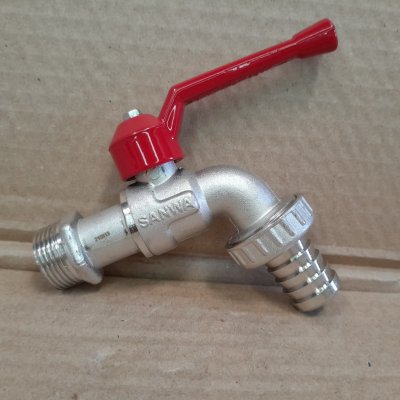 ก๊อกสนาม ก๊อกน้ำประปา ก๊อกเปิดปิดทองเหลือง ขนาด 3/4 นิ้ว (6หุน) ยี่ห้อ Sanwa ซันวา