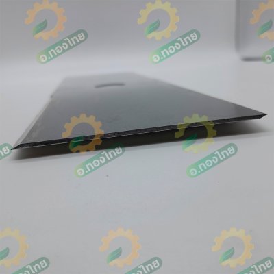 ใบมีดตัดหญ้า ทรงสี่เหลี่ยม เหล็ก SK5 หนา 2 มิล ยาว 12 , 14 , 16 , 18 นิ้ว ยี่ห้อ หงส์