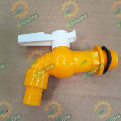 ก๊อกสนาม ก๊อกน้ำประปา ก๊อกเปิดปิด PVC ขนาด 1/2 นิ้ว (4หุน) ยี่ห้อ Spider คละสี