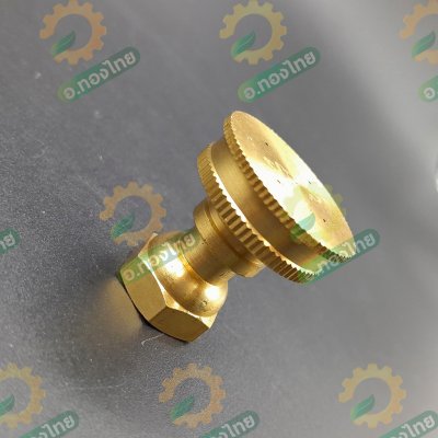 หัวพ่นยา หัวพ่นละออง หัวฉีด 4 รู (ทองเหลือง)