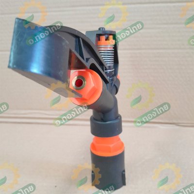 สปริงเกอร์ เกลียวใน 1 นิ้ว รุ่น 2 หัวฉีด หมุนรอบตัว ยี่ห้อ super product (สีส้ม-ดำ)