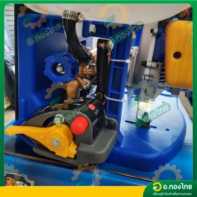 เครื่องพ่นยา เครื่องฉีดยา 767 คาบูลูกลอย 2 จังหวะ 25 ลิตร ยี่ห้อ จอมพลัง