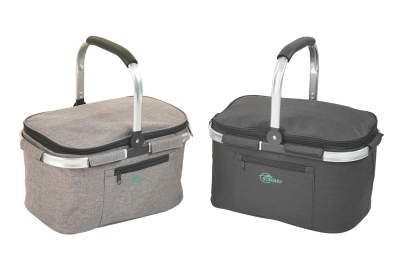 Picnic basket with temperature prevention