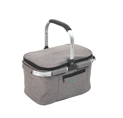 Picnic basket with temperature prevention