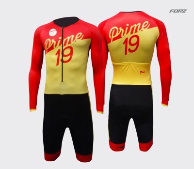 CUSTOM TEAM WEAR