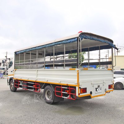 หกล้อโดยสาร HINO Dominator 175 แรงม้า ปี 63