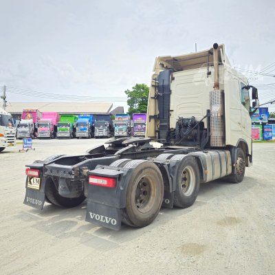 สิบล้อหัวลาก Volvo FH 440 แรงม้า ปี 61 ไมล์น้อย