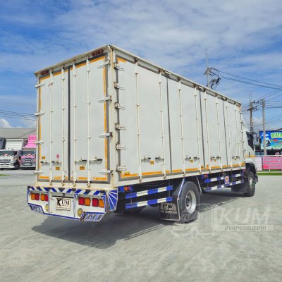 หกล้อตู้สิบบาน ISUZU FTR 240 แรงม้า ปี 62 (0628)