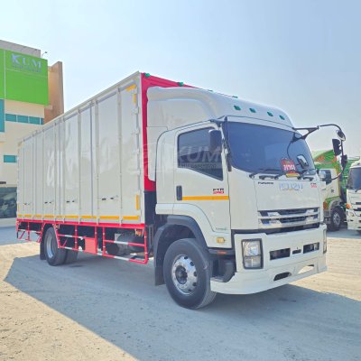 หกล้อตู้สิบบาน ISUZU FTR 240 แรง ปี 2564