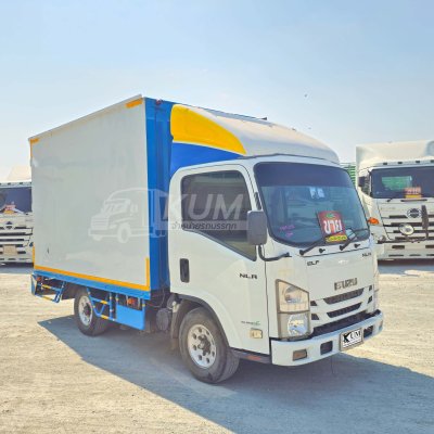 สี่ล้อตู้ ISUZU NLR 104 แรง ปี 2563